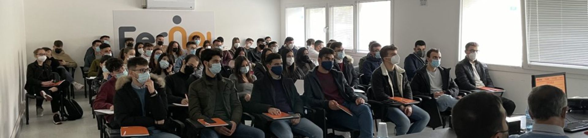 Studenti Unical in visita al Polo Logistico Fernoi